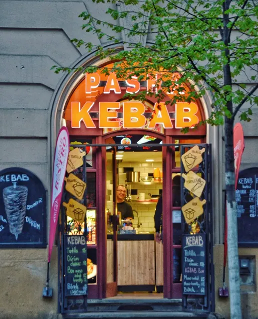 Pasha Kebab Bistro(Kebab jako v Turecku, ne jako v Německu)
