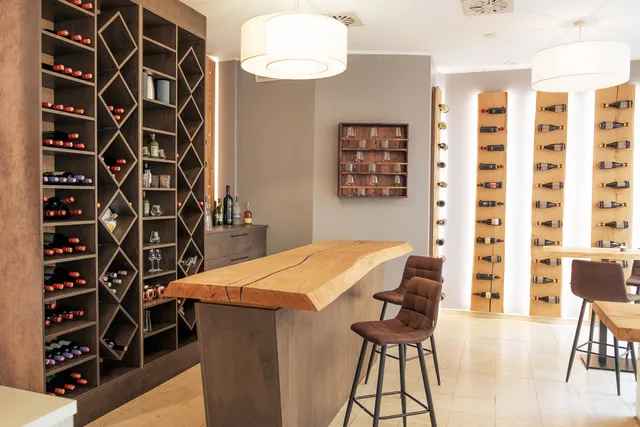 eleven – Café-Bar-Restaurant