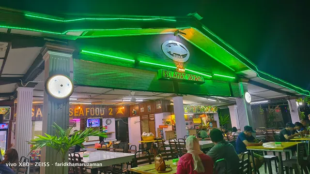 Sarah Thai Seafood Restaurant