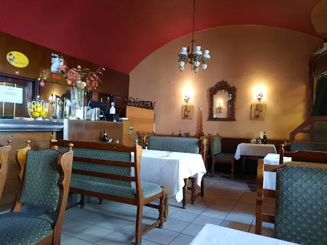 Pizzeria Valentino Restaurant