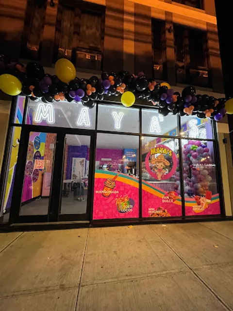 Mayas Snack Bar Bed-Stuy