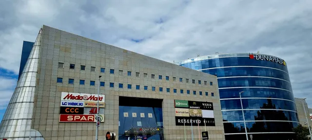 Duna Plaza