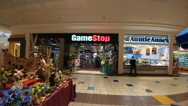 GameStop