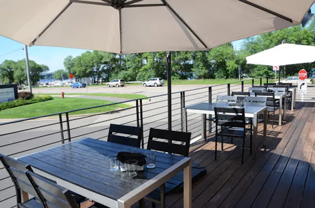 LoLo American Kitchen & Craft Bar Hudson