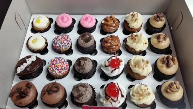 Smallcakes Scarsdale