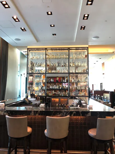 Bar 888 & Bistro 888