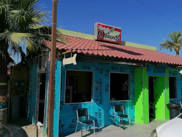 Los Olivos Birrieria