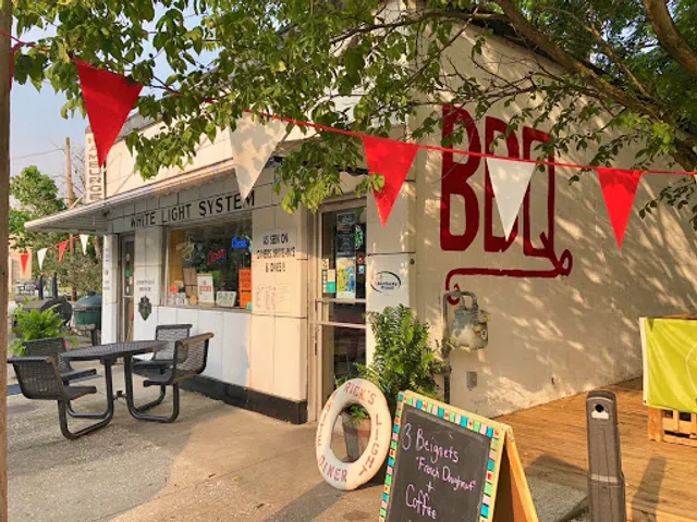 Rick's White Light Cajun Diner