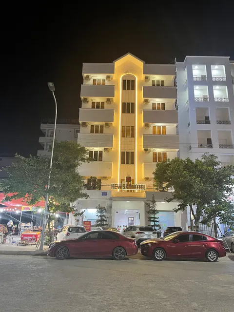 Khách Sạn New Sky