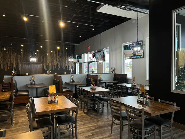 La Cava Mexican Seafood Bar & Grill