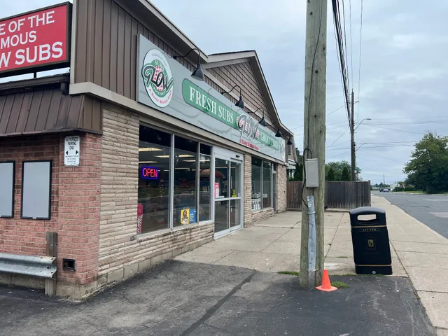 Glow Variety & Groceteria