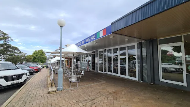 Carlo's Italian Ristorante Bar & Seafood