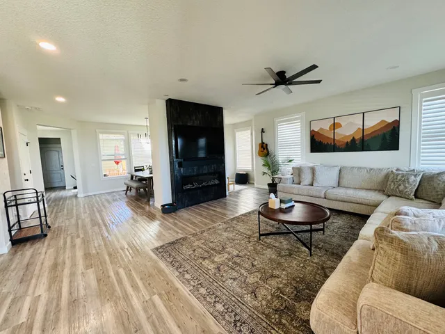 Happy Home Cleaning Solutions