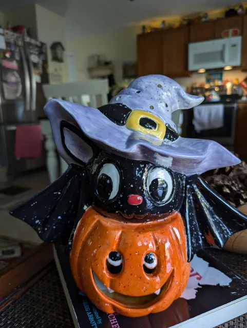 Outside the Lines Art Studio