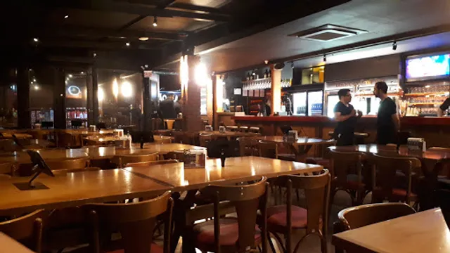 Black Cave - Burger e Restaurante