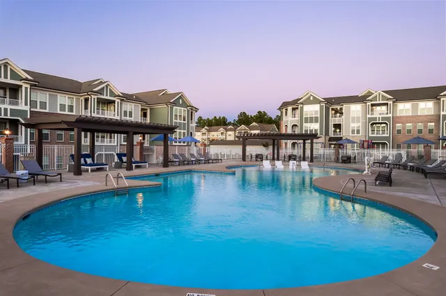 Marquis Ellis Crossing