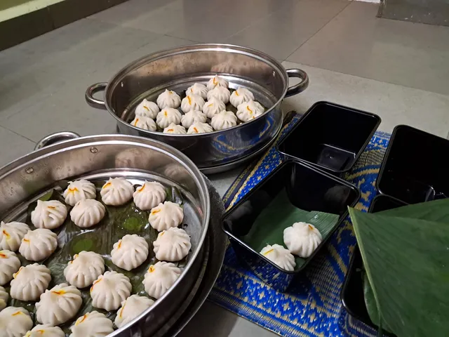 Sunita's Kitchen (Ukdiche Modak Specialist)