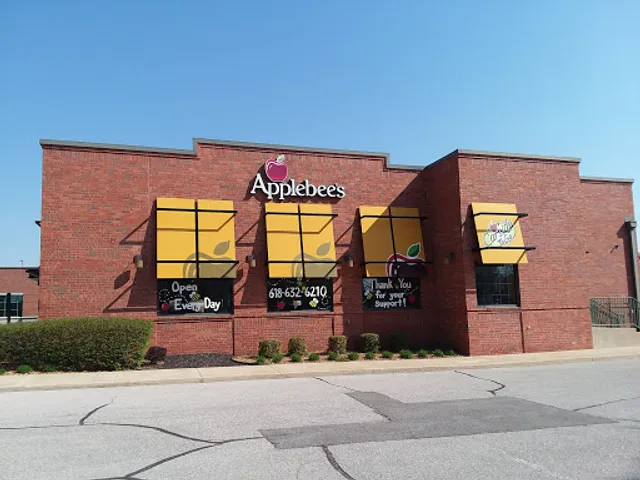 Applebee's Grill + Bar