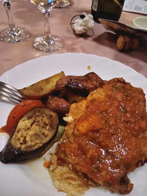 RESTAURANT POLIARNIE ZORI