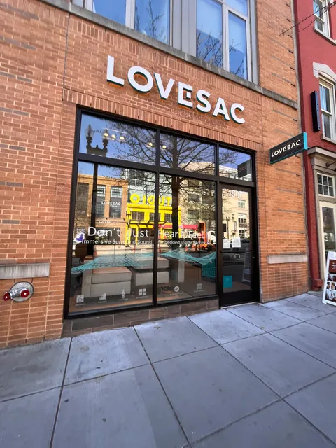 Lovesac