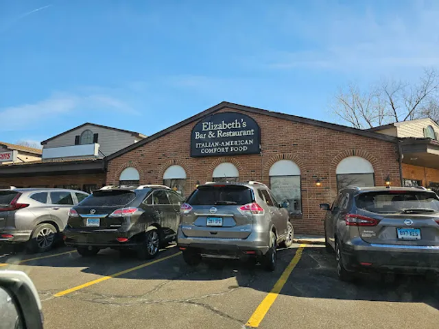 Elizabeth’s Bar & Restaurant