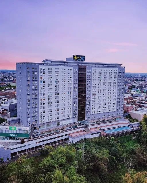 Apartemen Soekarno Hatta Malang