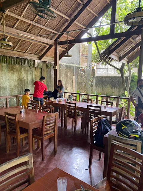 Mamie Letty Grill & Resto Bar