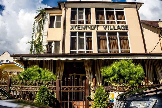 Zhemchug Village Mini-hotel