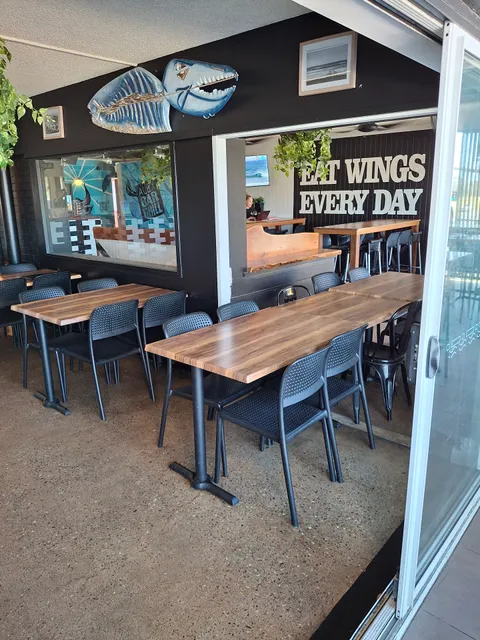 The Alex Bar & Grill