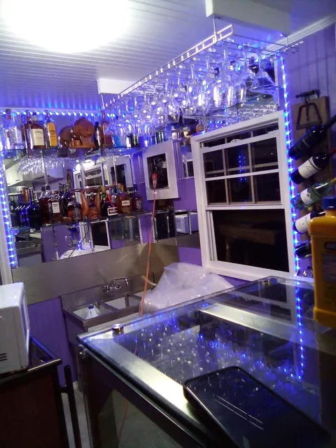 Last Lap Bar & Grill