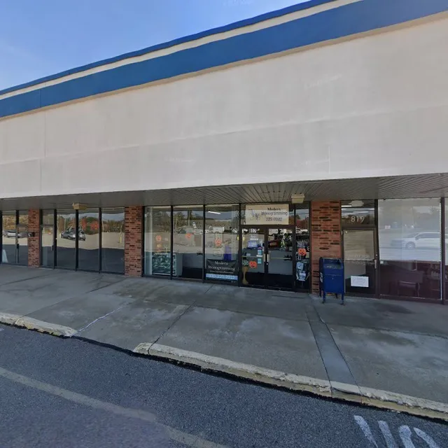 Rolling Hills Shopping Plaza