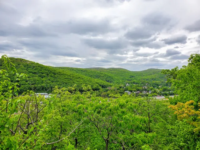 Suffern - Bear Mountain Trailhead