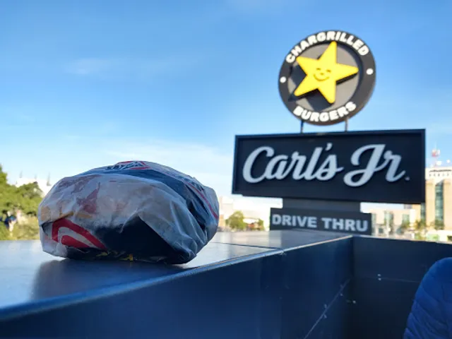 Carl's Jr.