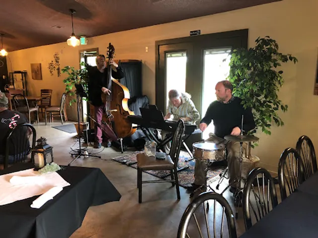 Fountain Creek Winery and Eatery