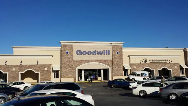 Goodwill Store and Donation Drive-Thru