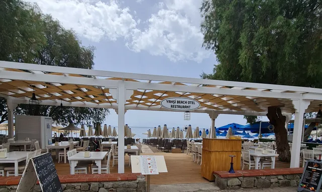 Yahşi Beach Hotel & Restaurant