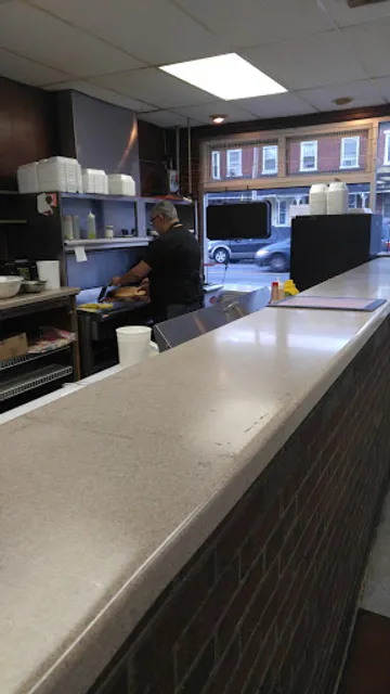 Mariano's Towne East Deli