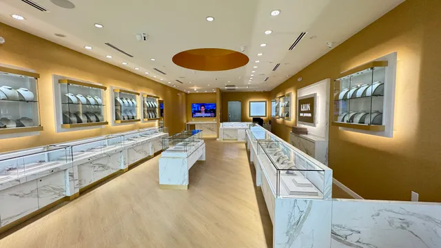 Leon Fine Jewelers