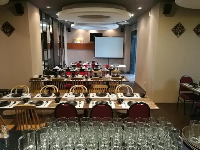 Blue Chang MODERN THAI CUISINE