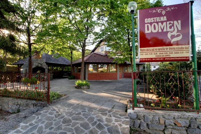 Turistična kmetija Domen, Guesthouse Zorko B&B