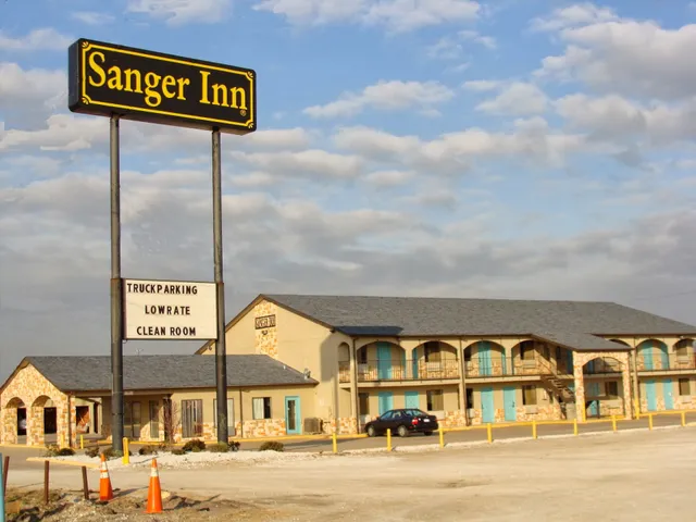 Sanger Inn