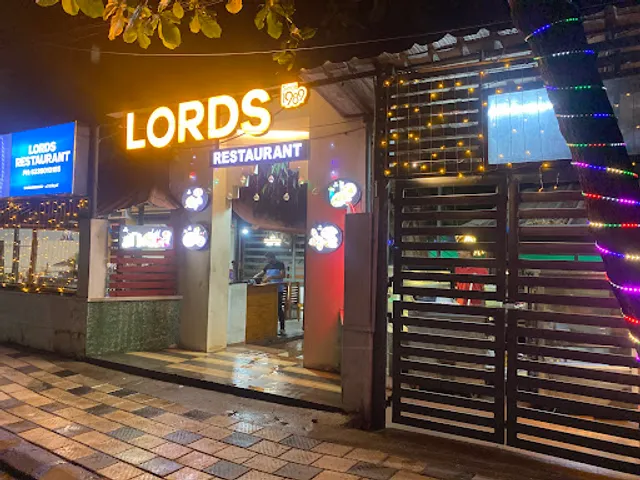 LORDS RESTAURANT