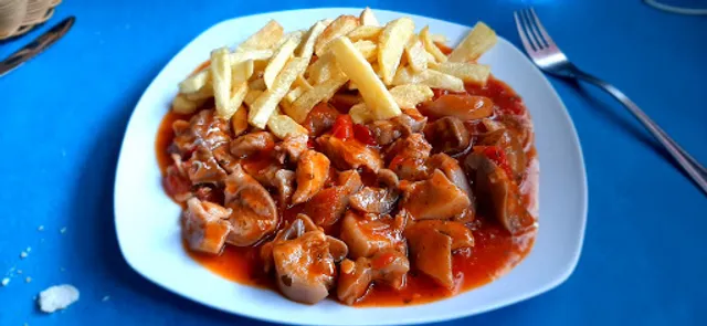 Bar Restaurante La Piscina