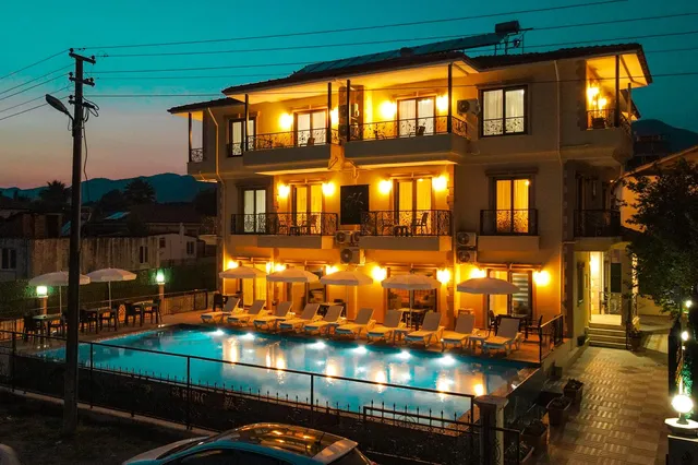 Family Burcalı Hotel