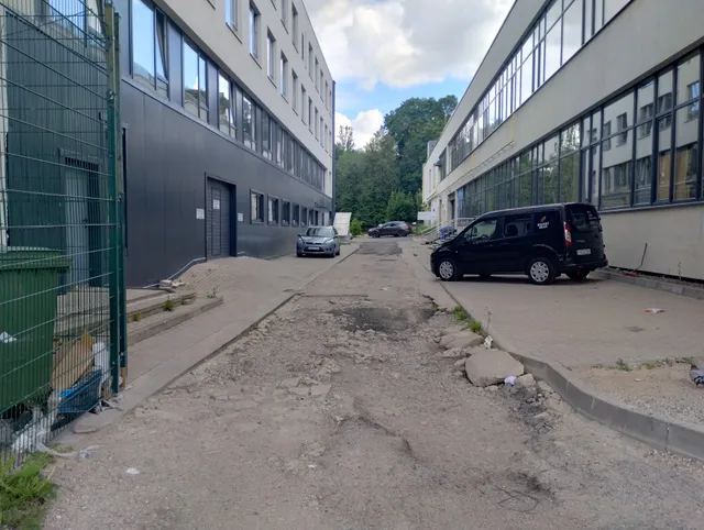 P-ONE Apartments Self Check-in