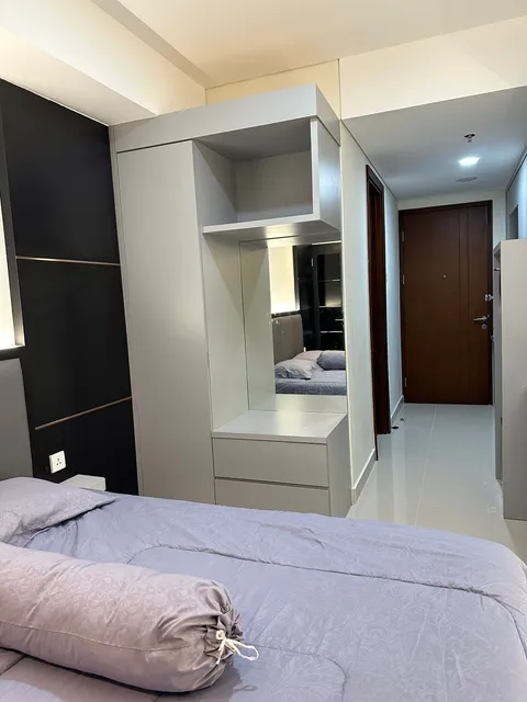 Paradise Inn Pollux habibie