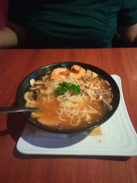 Tabú Sushi Plaza Patio