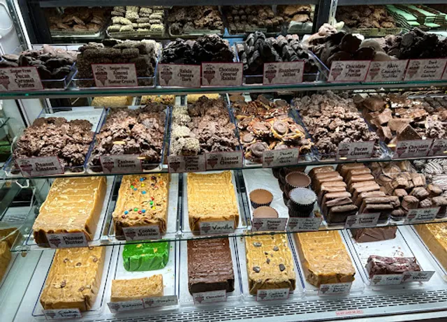 Strachan's Ice Cream & Desserts, Safety Harbor