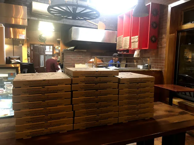 Est Est Est Pizza & Restaurant