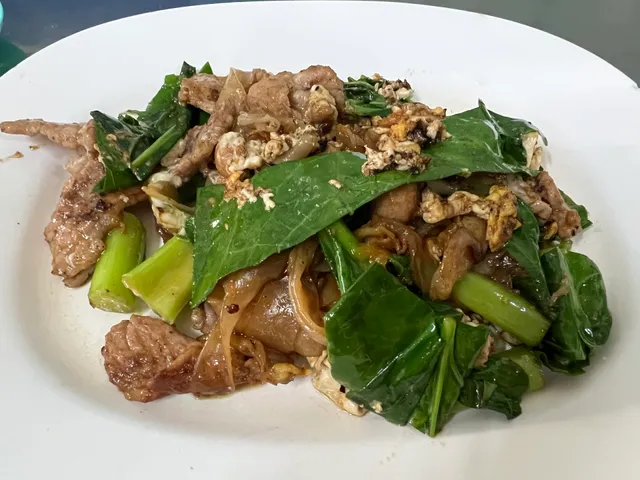 ร้านอาหารตามสั่ง ประตูสีเขียว